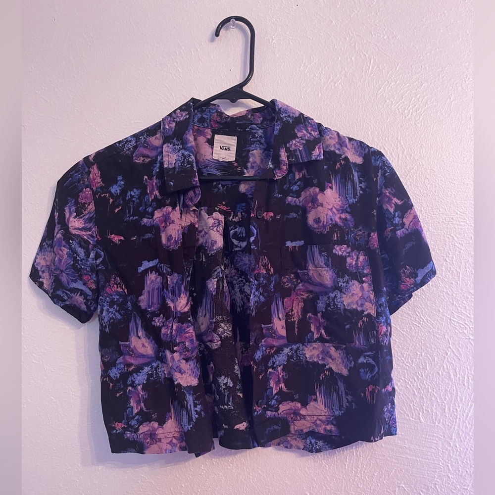 Van’s cropped black, multicolored button up